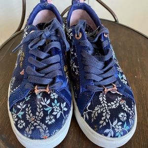 Ted Baker London Floral Tennis Shoes - Sz 5 1/2M